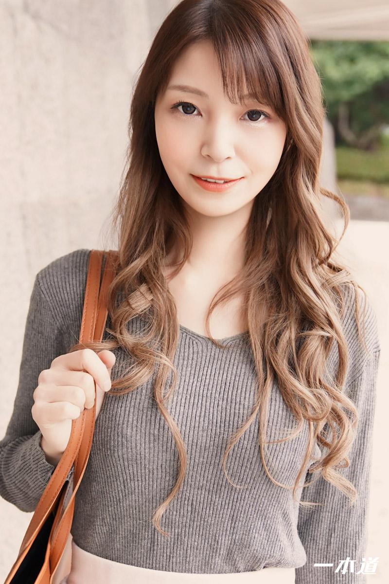 Aoi Sakura